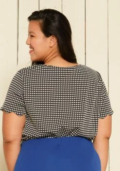 Pleione Plus Size Grid Pattern Top -Asoph Sales Shop 2007156 001 3