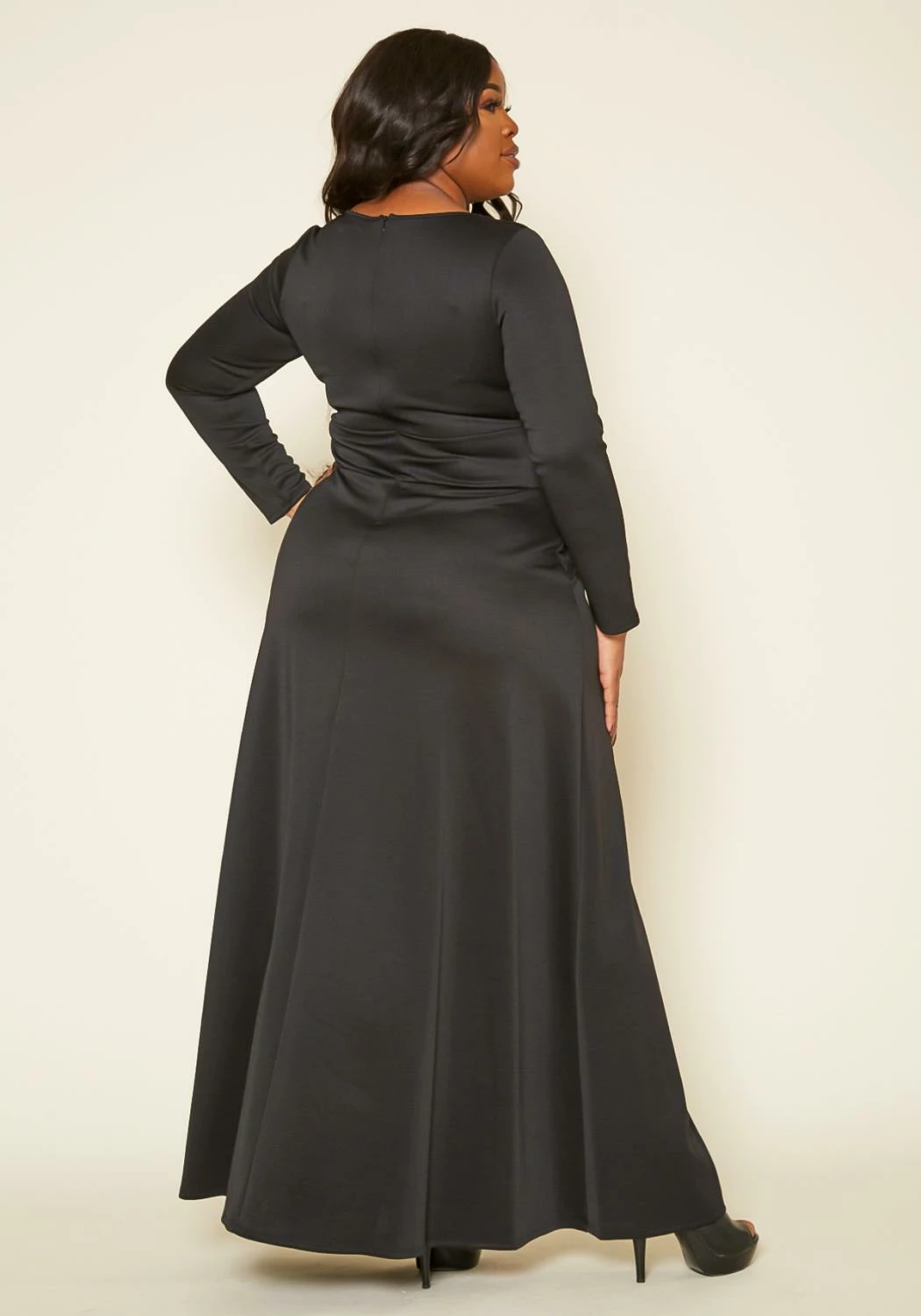 Plus Size Classic Square Neck Long Sleeve Maxi Dress 4 Plus Size Classic Square Neck Long Sleeve Maxi Dress - Image 4