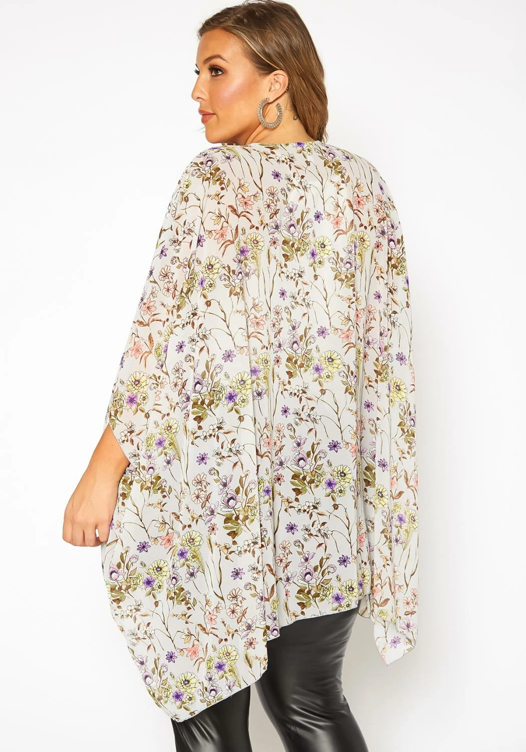 Asoph Plus Size Floral Print Kimono Cardigan 4 Asoph Plus Size Floral Print Kimono Cardigan - Image 4