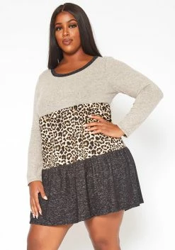 Plus Size Color Block Flare Mini Dress -Asoph Sales Shop 2018634 128 2