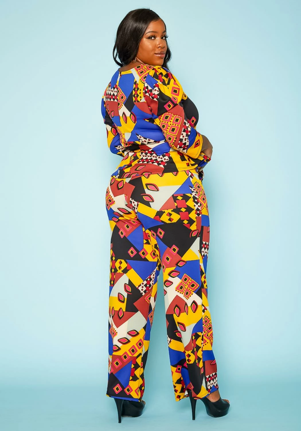 Plus Size Geometric Abstract Print Two Piece Set 4 Plus Size Geometric Abstract Print Two Piece Set - Image 4