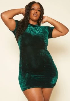 Plus Size Green Velvet Mini Dress