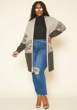 Plus Size Camo Print Open Front Cardigan