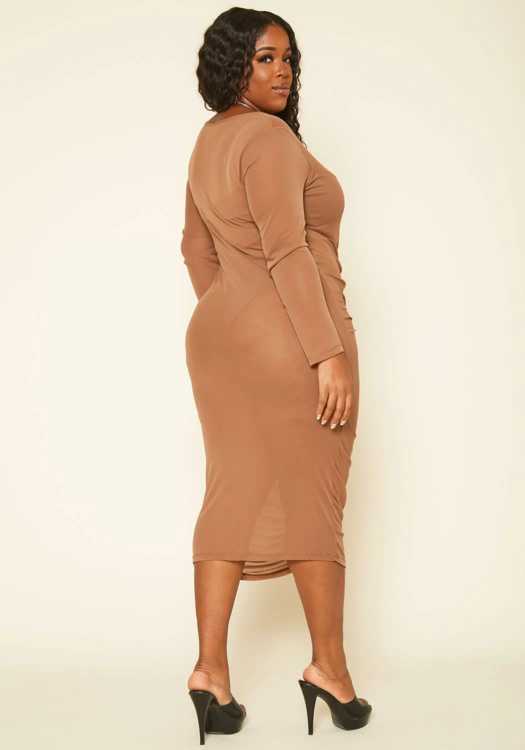 Plus Size Ruched Mesh Bodycon Midi Dress 4 Plus Size Ruched Mesh Bodycon Midi Dress - Image 4