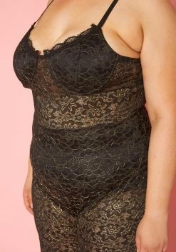 Plus Size Metallic Floral Lace Jumpsuit -Asoph Sales Shop 2019869 001 4