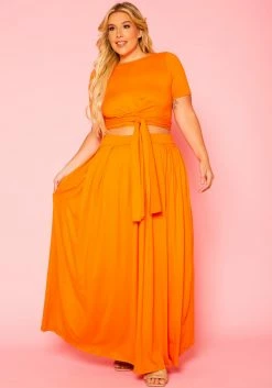 Plus Size Crop Top & Maxi Skirt Set