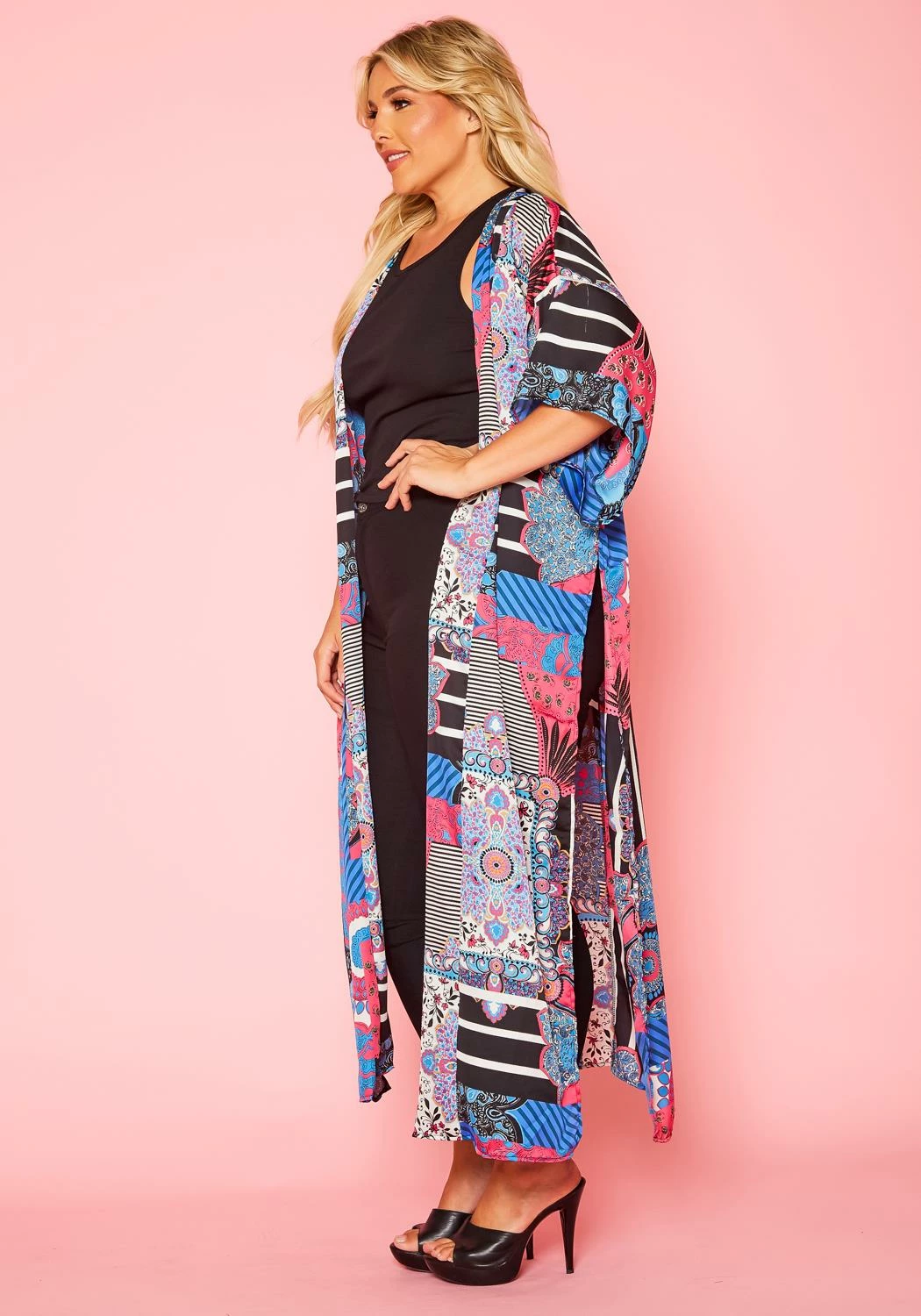Plus Size Abstract Print Slit Kimono Cardigan 4 Plus Size Abstract Print Slit Kimono Cardigan - Image 4