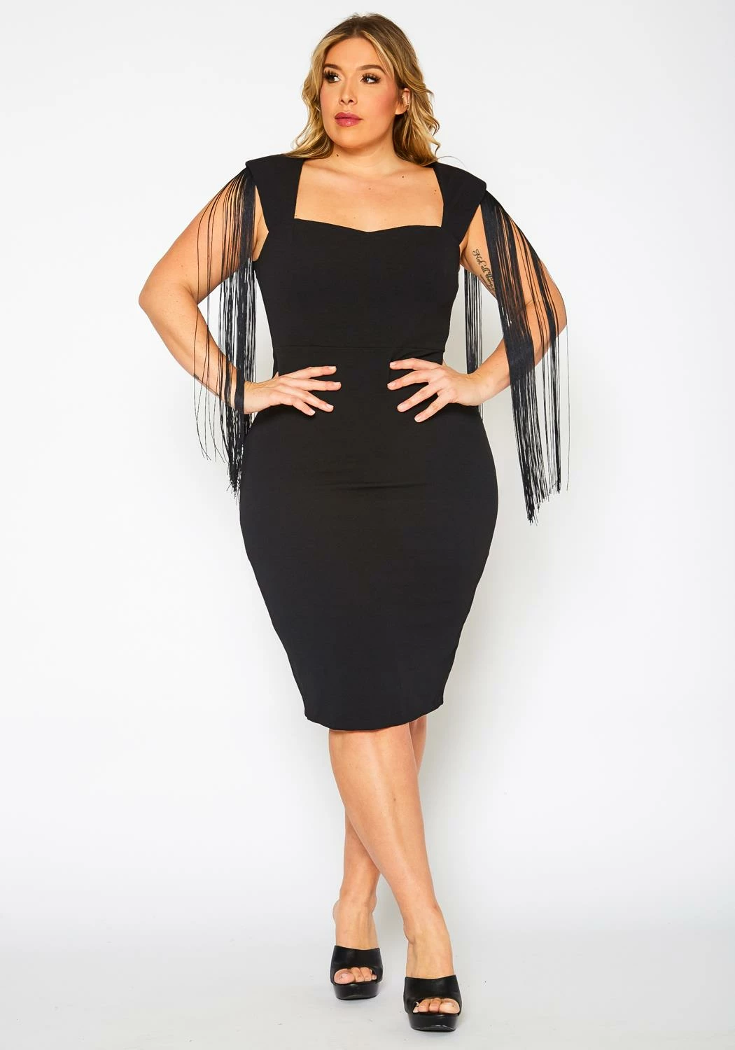 Plus Size Fringe Sleeve Midi Dress 5 Plus Size Fringe Sleeve Midi Dress - Image 5