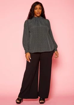 Plus Size Dainty Floral Print Blouse