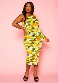 Plus Size Green Hues One Sleeve Midi Dress